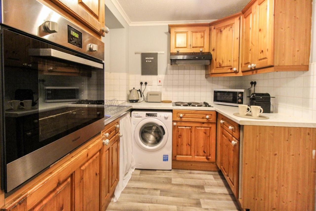 Comfortable 2 Bedroom House With Free Parking Nottingham Exterior photo
