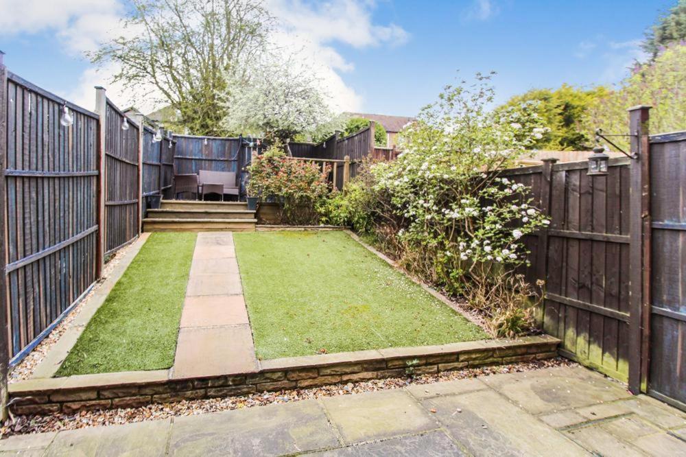 Comfortable 2 Bedroom House With Free Parking Nottingham Exterior photo