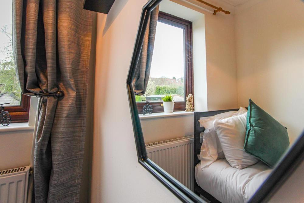 Comfortable 2 Bedroom House With Free Parking Nottingham Exterior photo